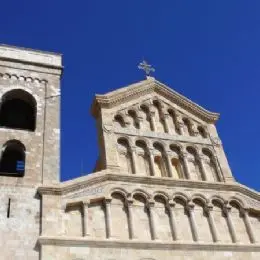Facciata, Cattedrale di Cagliari